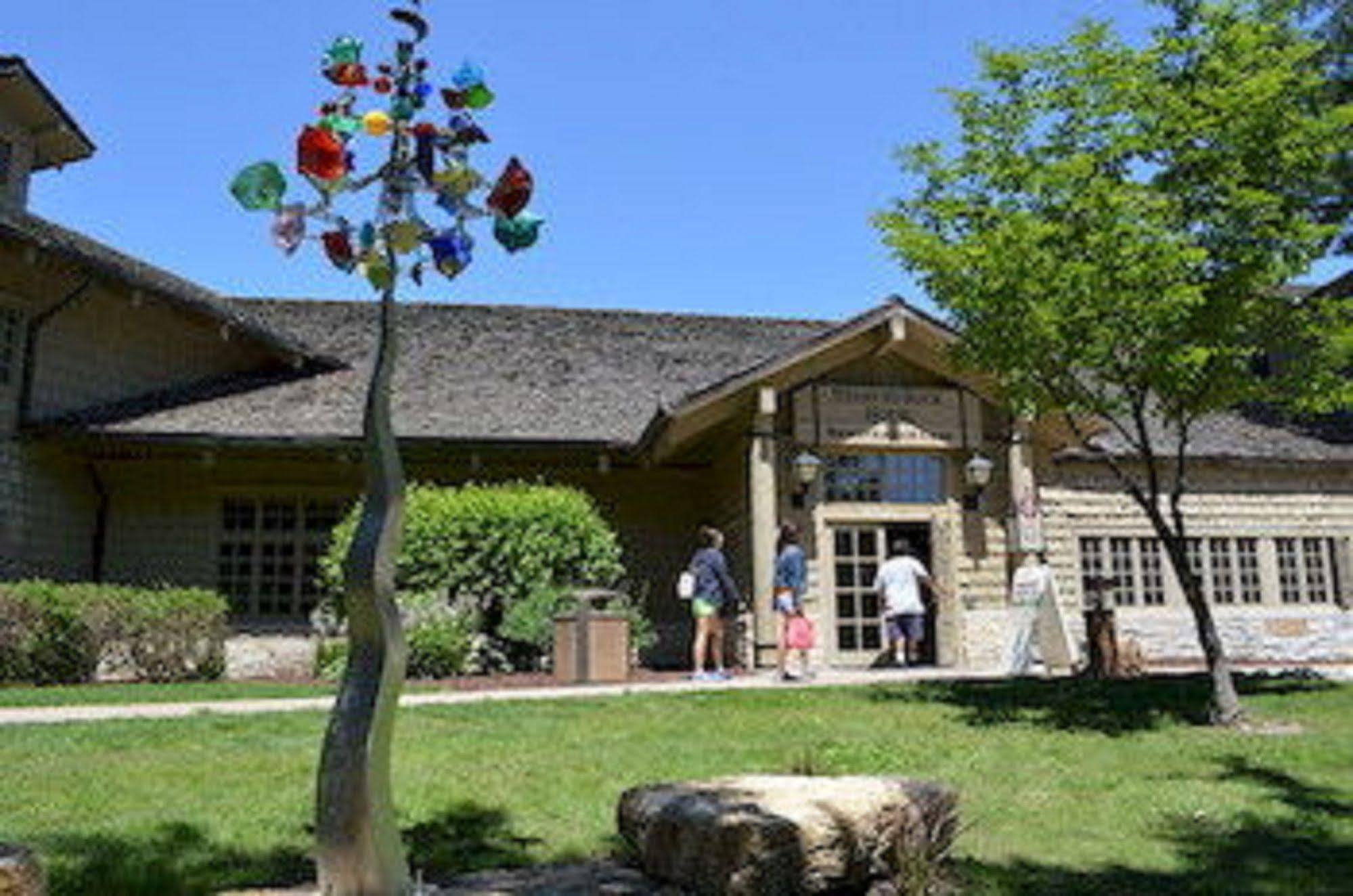 Starved Rock Lodge & Conference Center Utica Ngoại thất bức ảnh